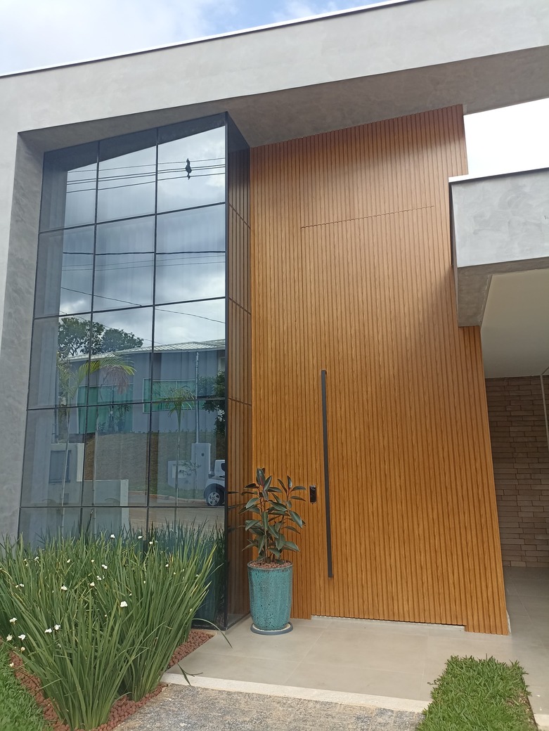 WhatsApp Image 2025-01-16 at 12.00.49